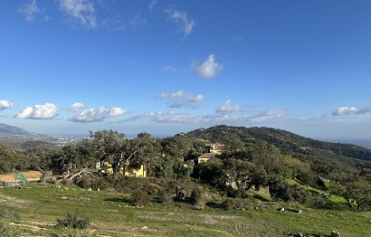 Reventa - Plot - Land - Marbella - La Mairena