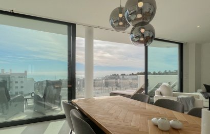 Resale - Apartment - Middle Floor Apartment - Fuengirola - Higueron