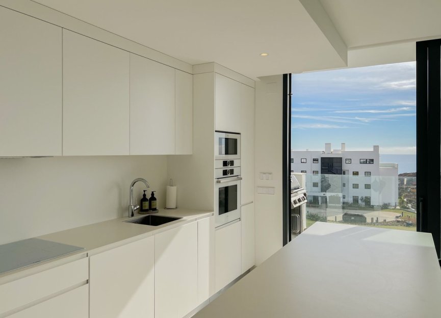 Resale - Apartment - Middle Floor Apartment - Fuengirola - Higueron