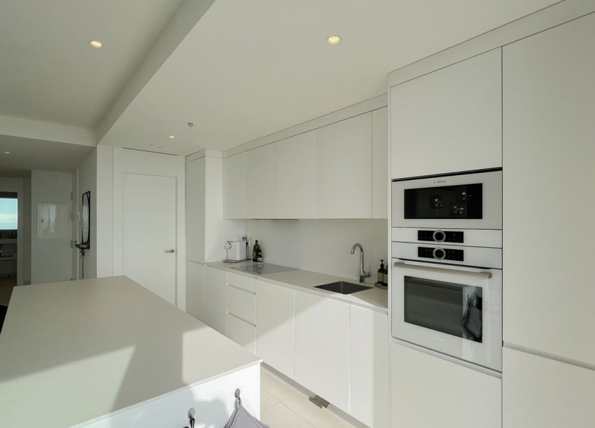 Resale - Apartment - Middle Floor Apartment - Fuengirola - Higueron