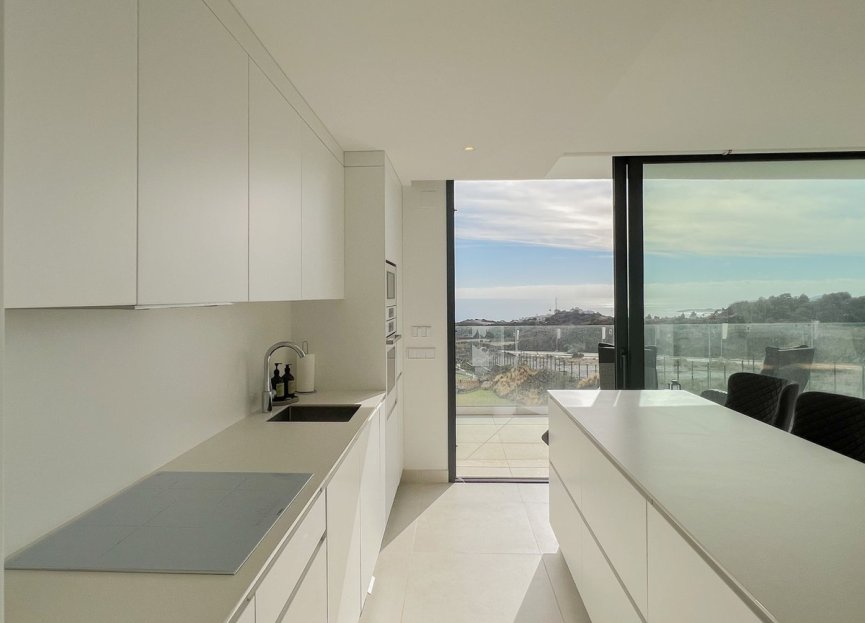 Resale - Apartment - Middle Floor Apartment - Fuengirola - Higueron