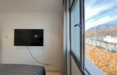 Resale - Apartment - Middle Floor Apartment - Fuengirola - Higueron