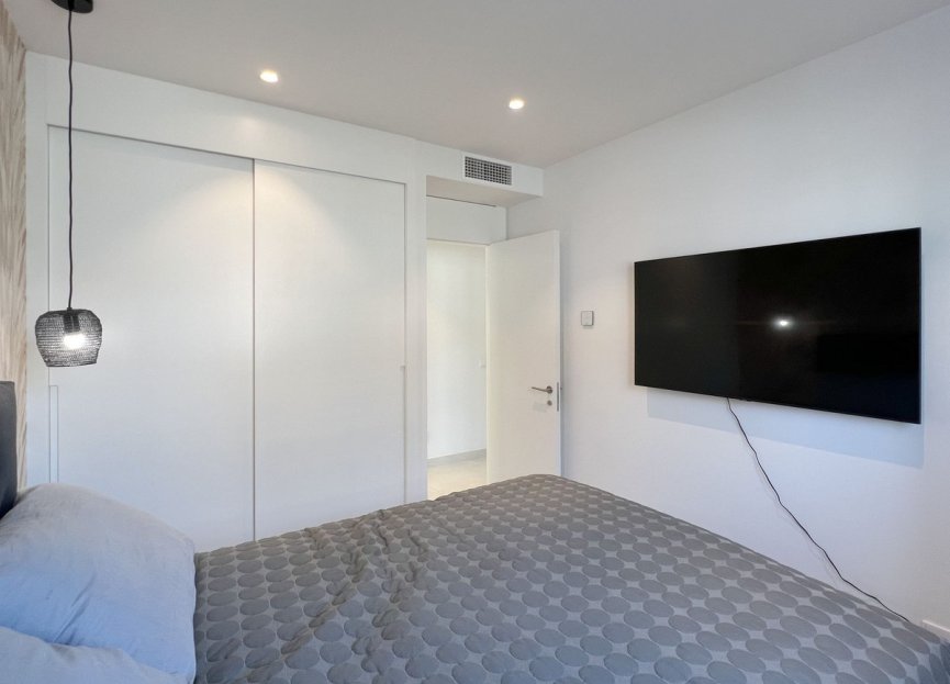 Resale - Apartment - Middle Floor Apartment - Fuengirola - Higueron