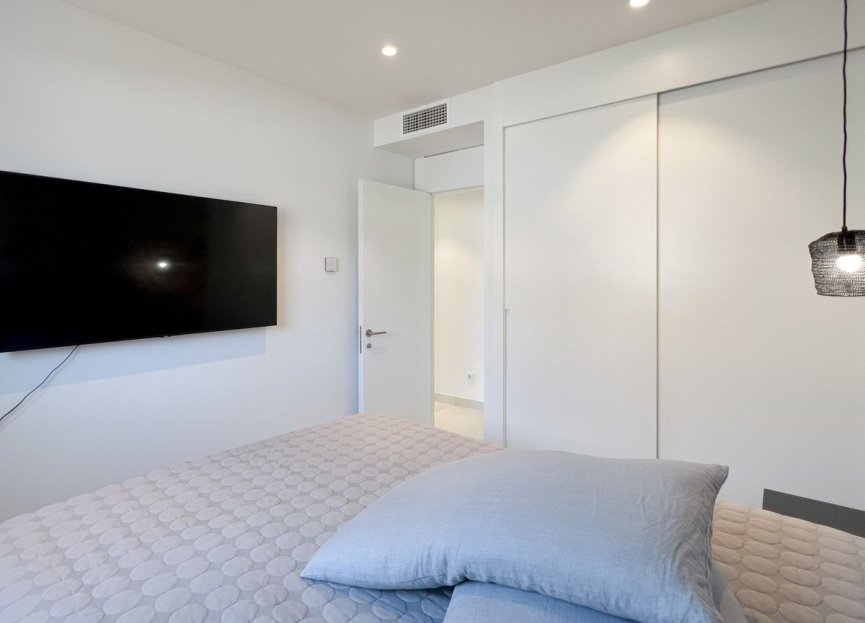 Resale - Apartment - Middle Floor Apartment - Fuengirola - Higueron