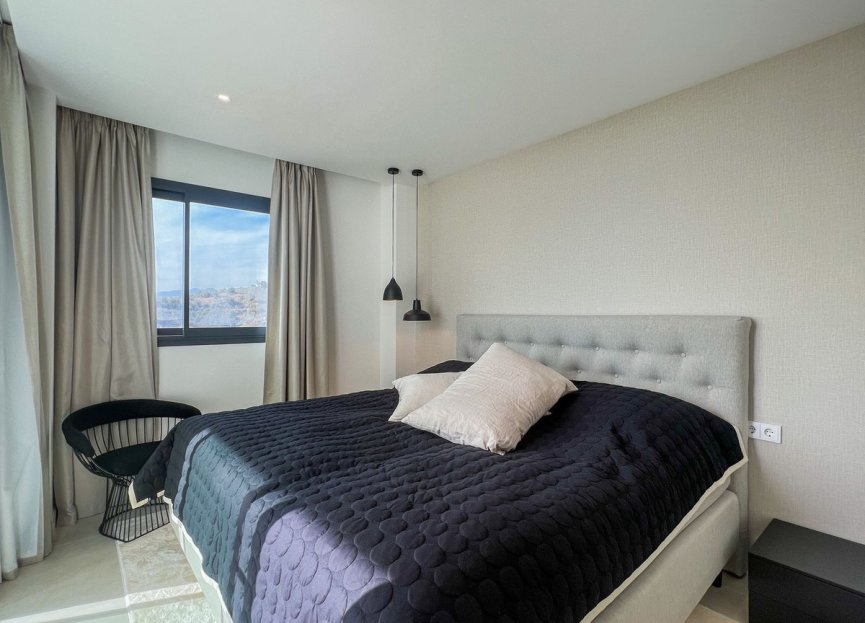 Resale - Apartment - Middle Floor Apartment - Fuengirola - Higueron