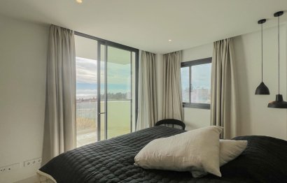 Resale - Apartment - Middle Floor Apartment - Fuengirola - Higueron