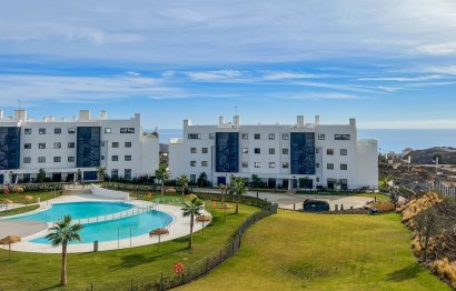 Resale - Apartment - Middle Floor Apartment - Fuengirola - Higueron