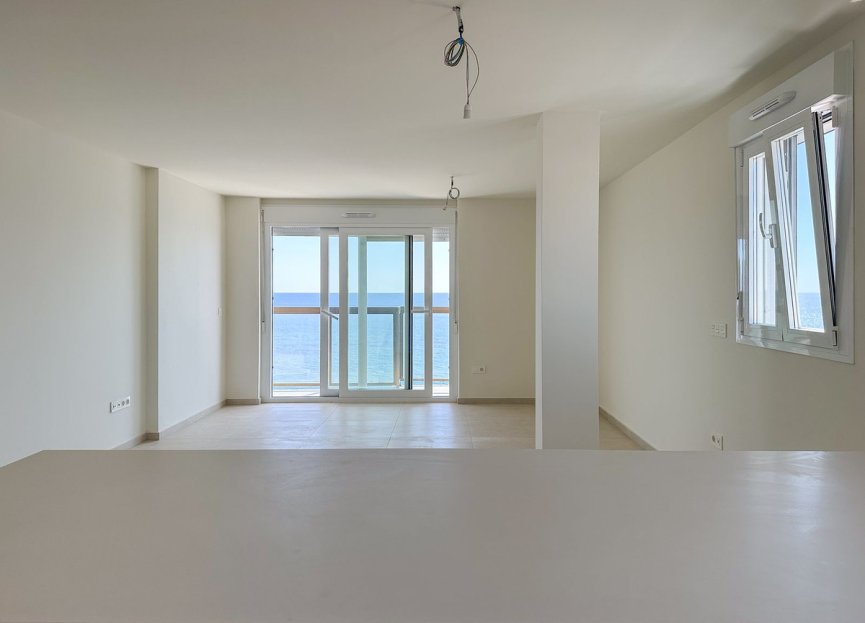 Resale - Apartment - Middle Floor Apartment - Fuengirola - Fuengirola Centro