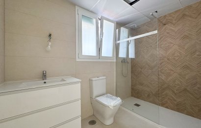 Resale - Apartment - Middle Floor Apartment - Fuengirola - Fuengirola Centro