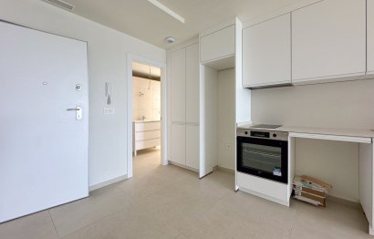 Resale - Apartment - Middle Floor Apartment - Fuengirola - Fuengirola Centro