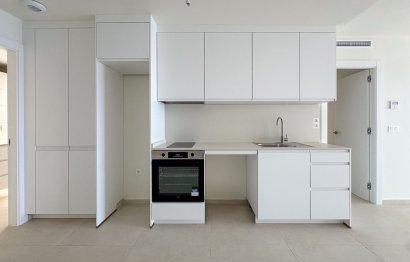 Resale - Apartment - Middle Floor Apartment - Fuengirola - Fuengirola Centro