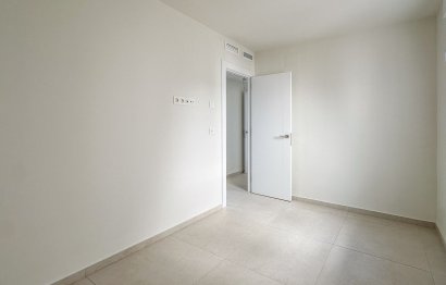 Resale - Apartment - Middle Floor Apartment - Fuengirola - Fuengirola Centro