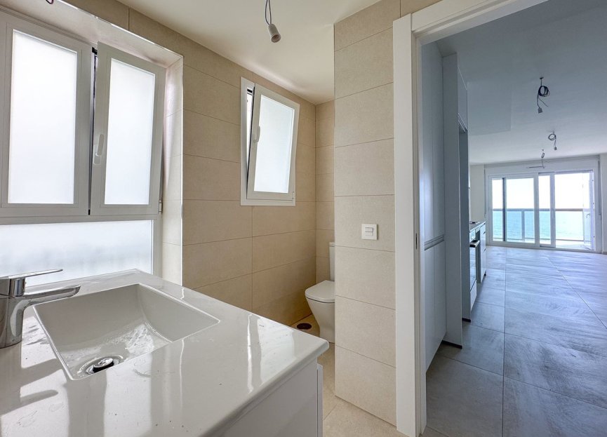 Resale - Apartment - Middle Floor Apartment - Fuengirola - Fuengirola Centro