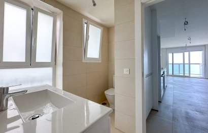 Resale - Apartment - Middle Floor Apartment - Fuengirola - Fuengirola Centro