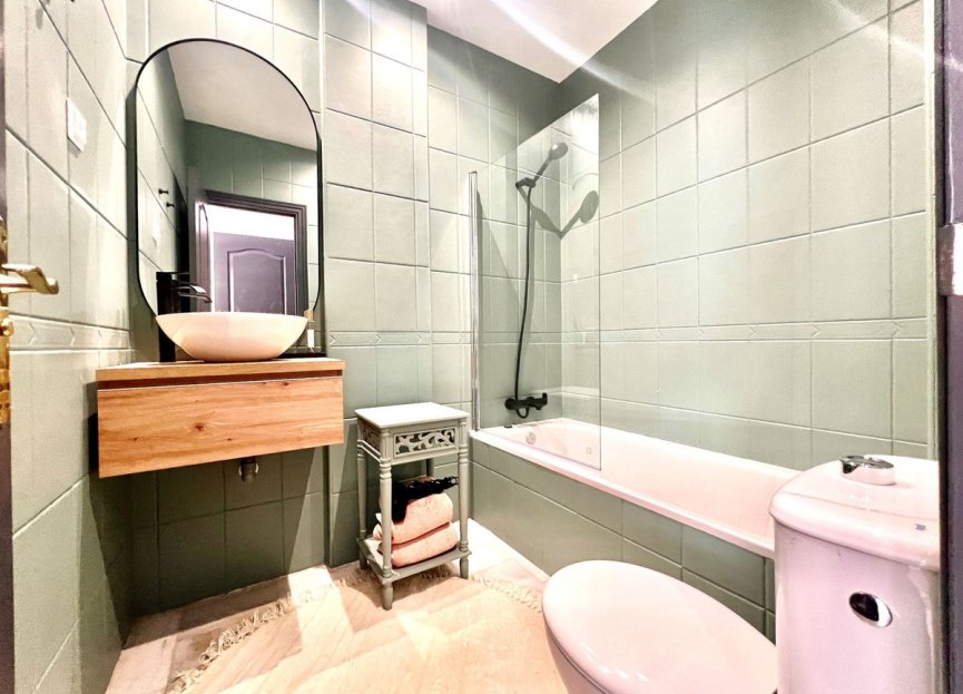 Resale - Ground floor apartment - Marbella - Carib Playa