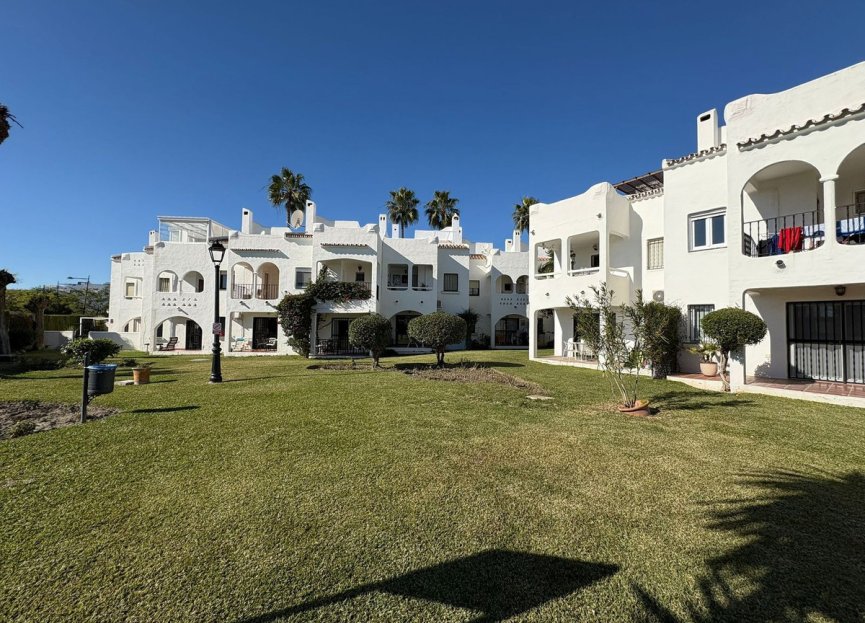 Reventa - House - Semi-Detached House - Estepona - Bel Air