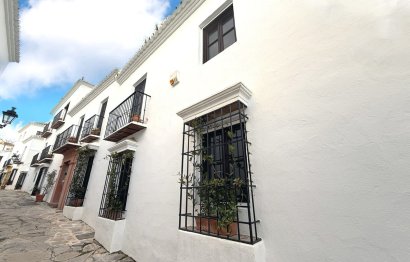 Resale - House - Semi-Detached House - Marbella - Marbella Centro