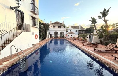 Resale - House - Semi-Detached House - Marbella - Marbella Centro