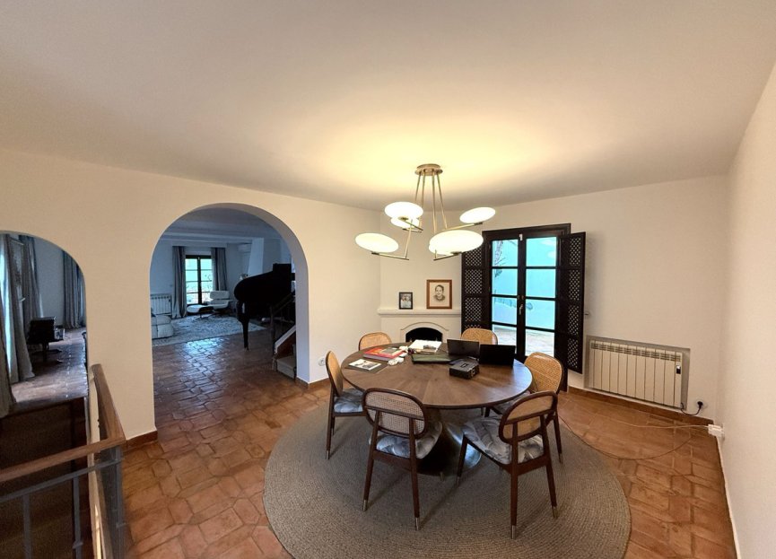 Resale - House - Semi-Detached House - Marbella - Marbella Centro