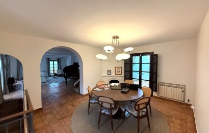 Resale - House - Semi-Detached House - Marbella - Marbella Centro