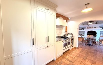 Resale - House - Semi-Detached House - Marbella - Marbella Centro