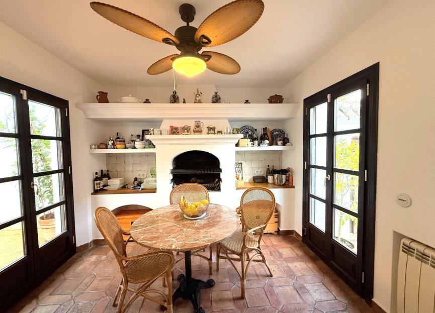 Resale - House - Semi-Detached House - Marbella - Marbella Centro