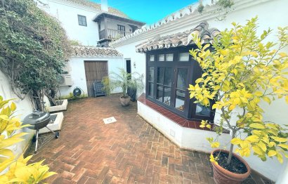 Resale - House - Semi-Detached House - Marbella - Marbella Centro