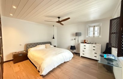 Resale - House - Semi-Detached House - Marbella - Marbella Centro