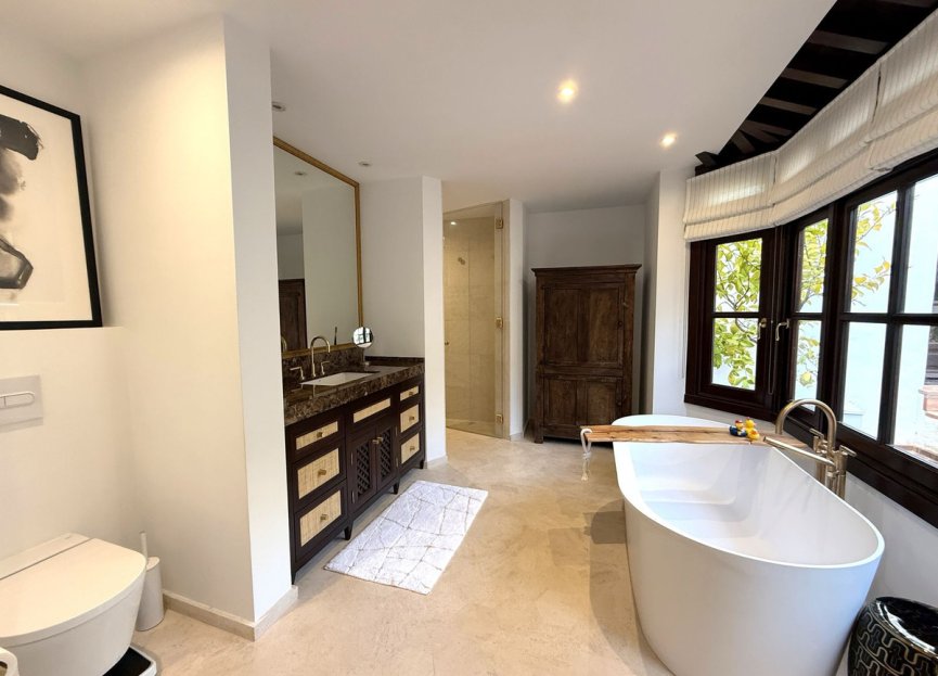 Resale - House - Semi-Detached House - Marbella - Marbella Centro