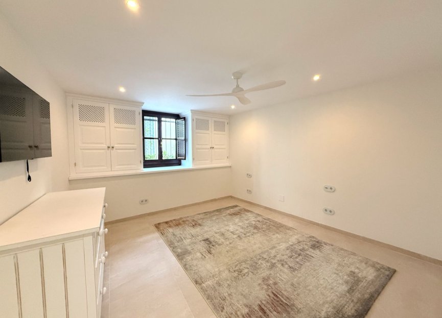 Resale - House - Semi-Detached House - Marbella - Marbella Centro