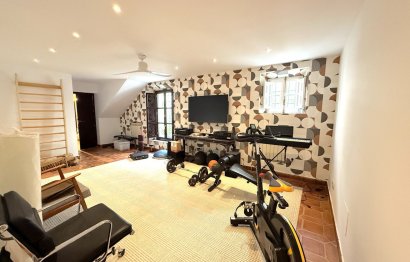 Resale - House - Semi-Detached House - Marbella - Marbella Centro