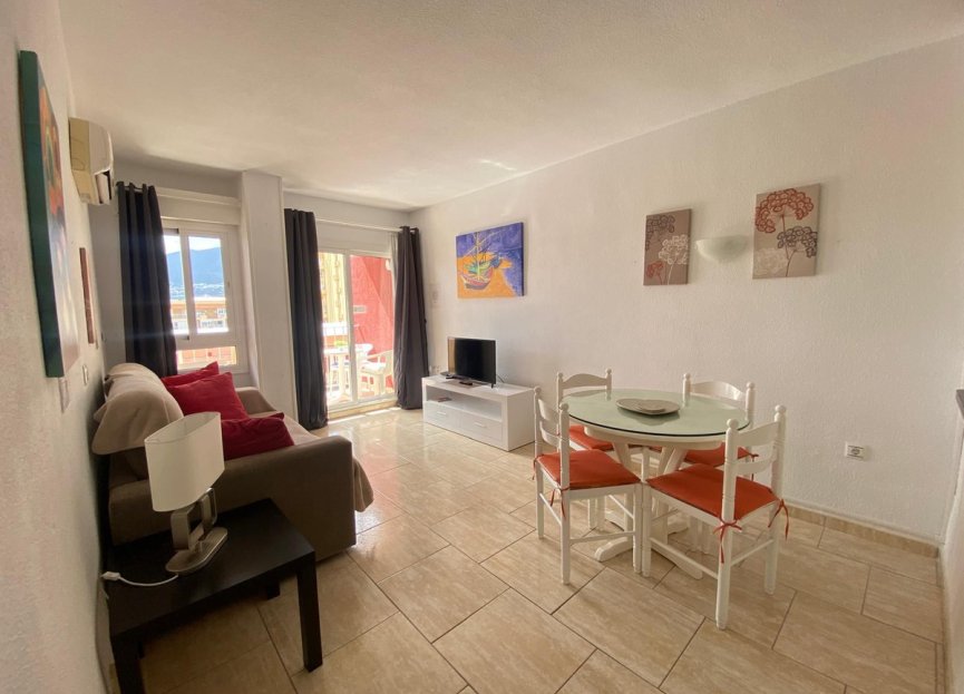 Resale - Apartment - Middle Floor Apartment - Benalmádena - Benalmadena Centro