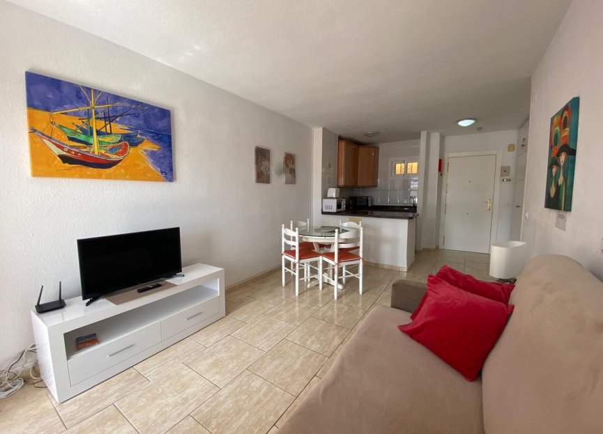 Resale - Apartment - Middle Floor Apartment - Benalmádena - Benalmadena Centro