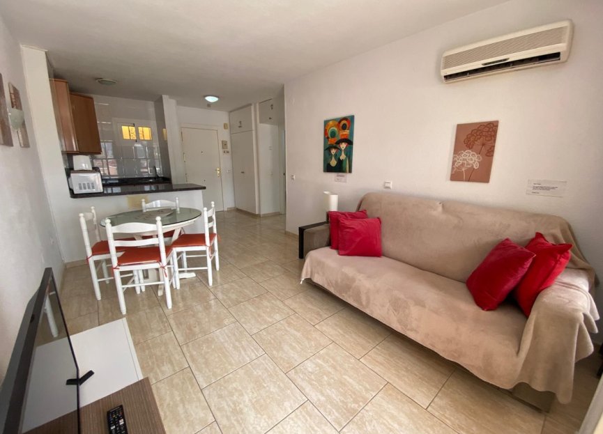 Resale - Apartment - Middle Floor Apartment - Benalmádena - Benalmadena Centro