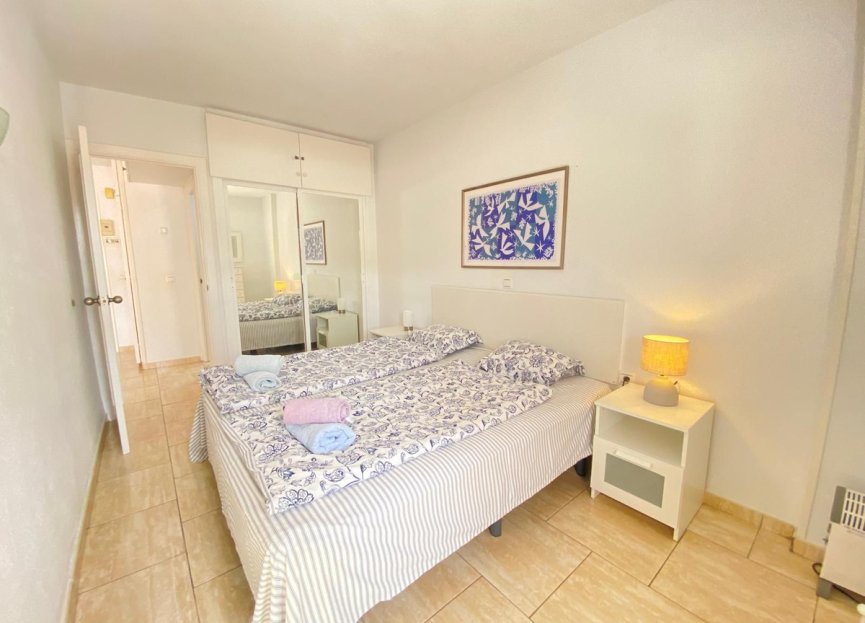 Resale - Apartment - Middle Floor Apartment - Benalmádena - Benalmadena Centro