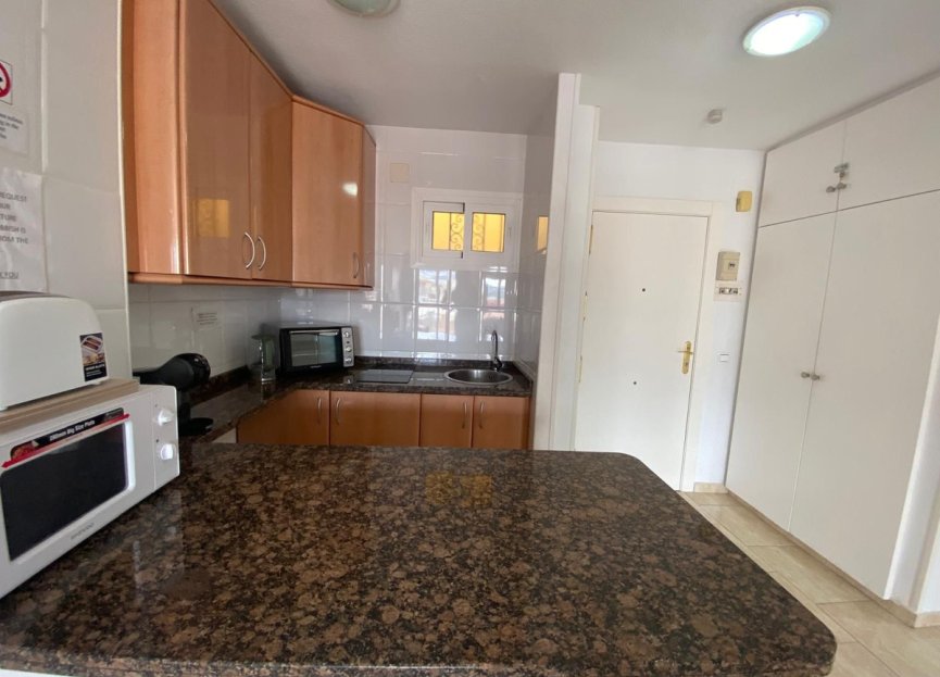 Resale - Apartment - Middle Floor Apartment - Benalmádena - Benalmadena Centro