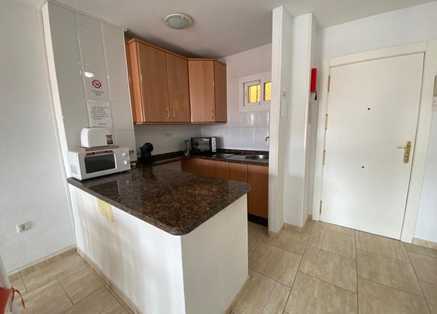 Resale - Apartment - Middle Floor Apartment - Benalmádena - Benalmadena Centro