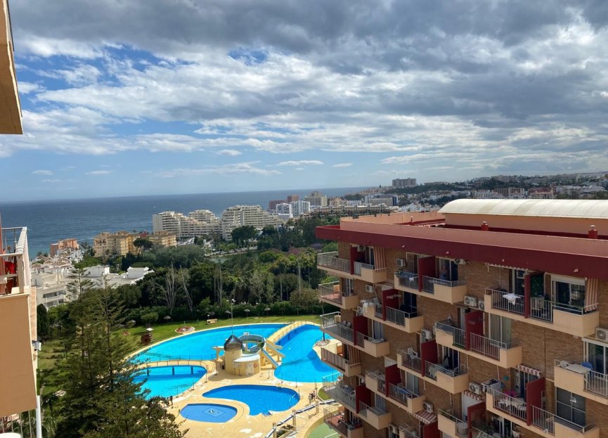 Resale - Apartment - Middle Floor Apartment - Benalmádena - Benalmadena Centro