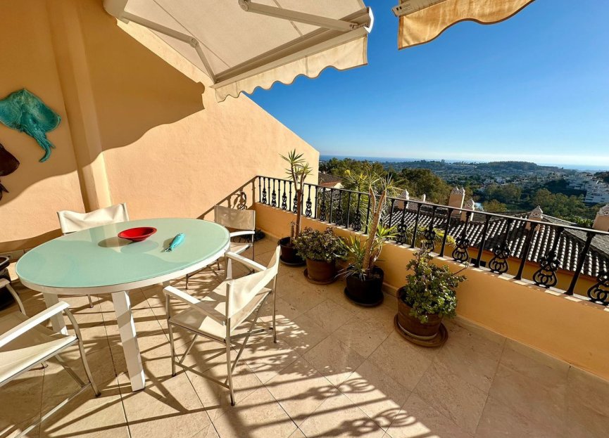 Resale - Apartment - Penthouse - Marbella - Nueva Andalucia