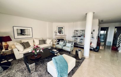 Resale - Apartment - Penthouse - Marbella - Nueva Andalucia