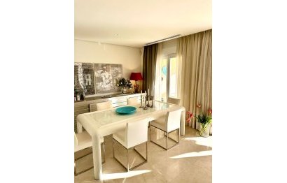 Resale - Apartment - Penthouse - Marbella - Nueva Andalucia