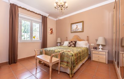 Resale - House - Detached Villa - Marbella - Marbella Centro