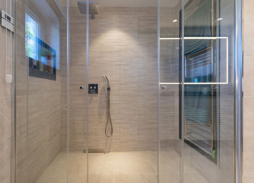 Resale - House - Detached Villa - Marbella - Elviria