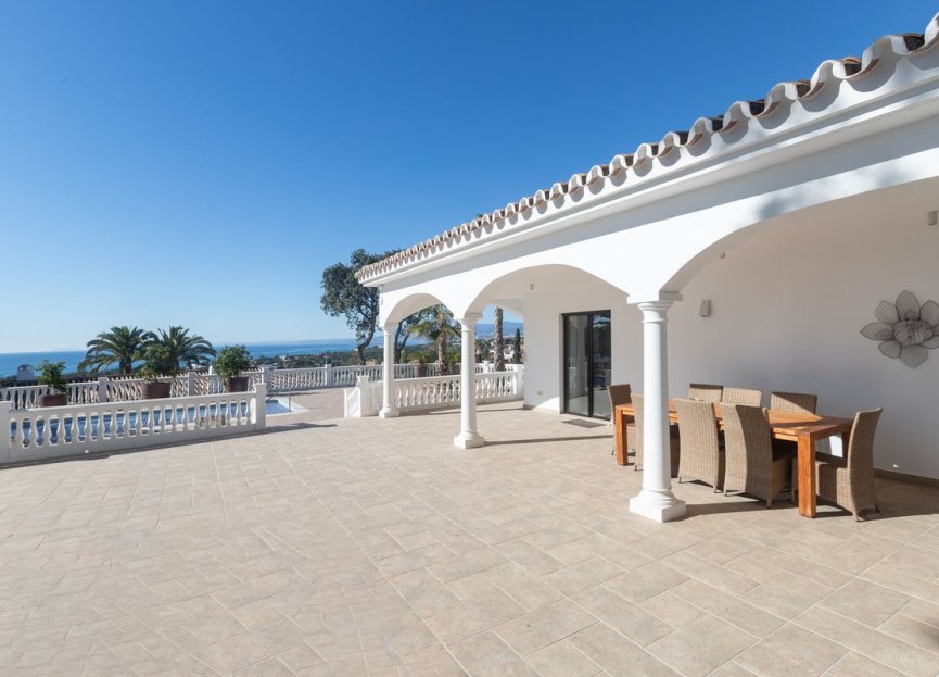 Resale - House - Detached Villa - Marbella - Elviria