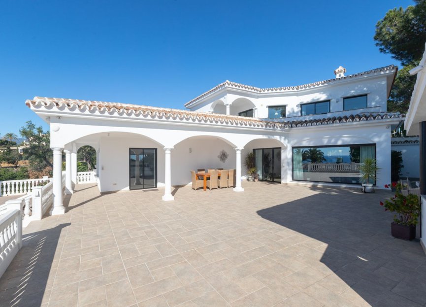 Resale - House - Detached Villa - Marbella - Elviria