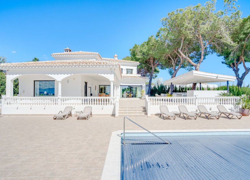 Resale - House - Detached Villa - Marbella - Elviria