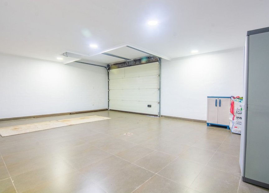 Reventa - House - Semi-Detached House - Marbella - La Mairena