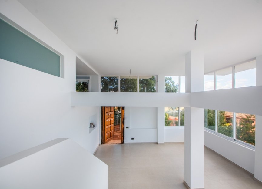 Resale - Apartment - Middle Floor Apartment - Marbella - La Mairena