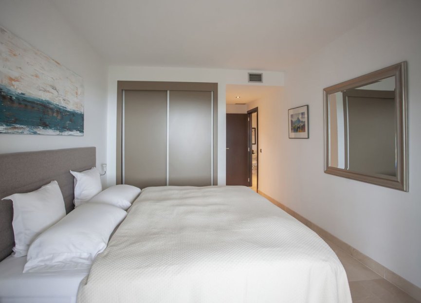 Resale - Ground floor apartment - Marbella - La Mairena