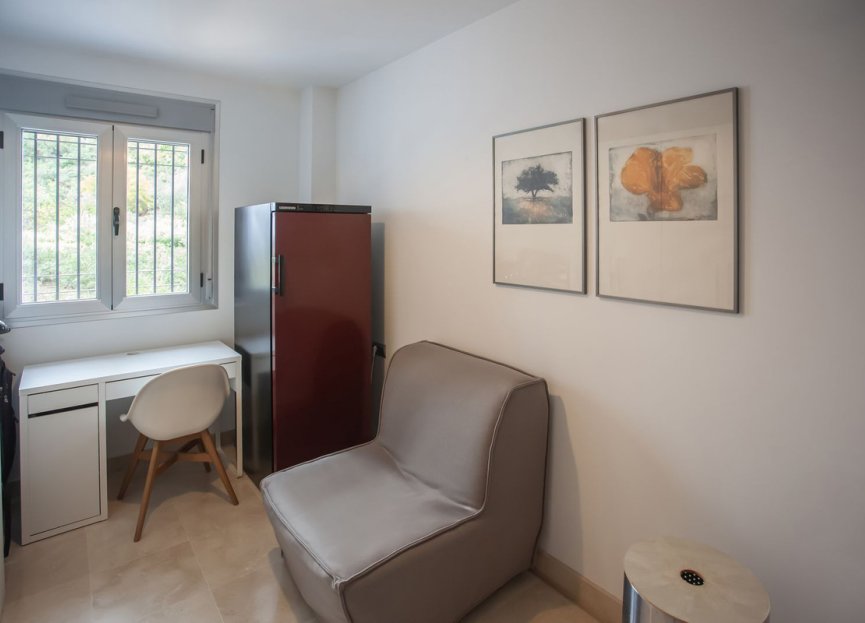 Resale - Ground floor apartment - Marbella - La Mairena